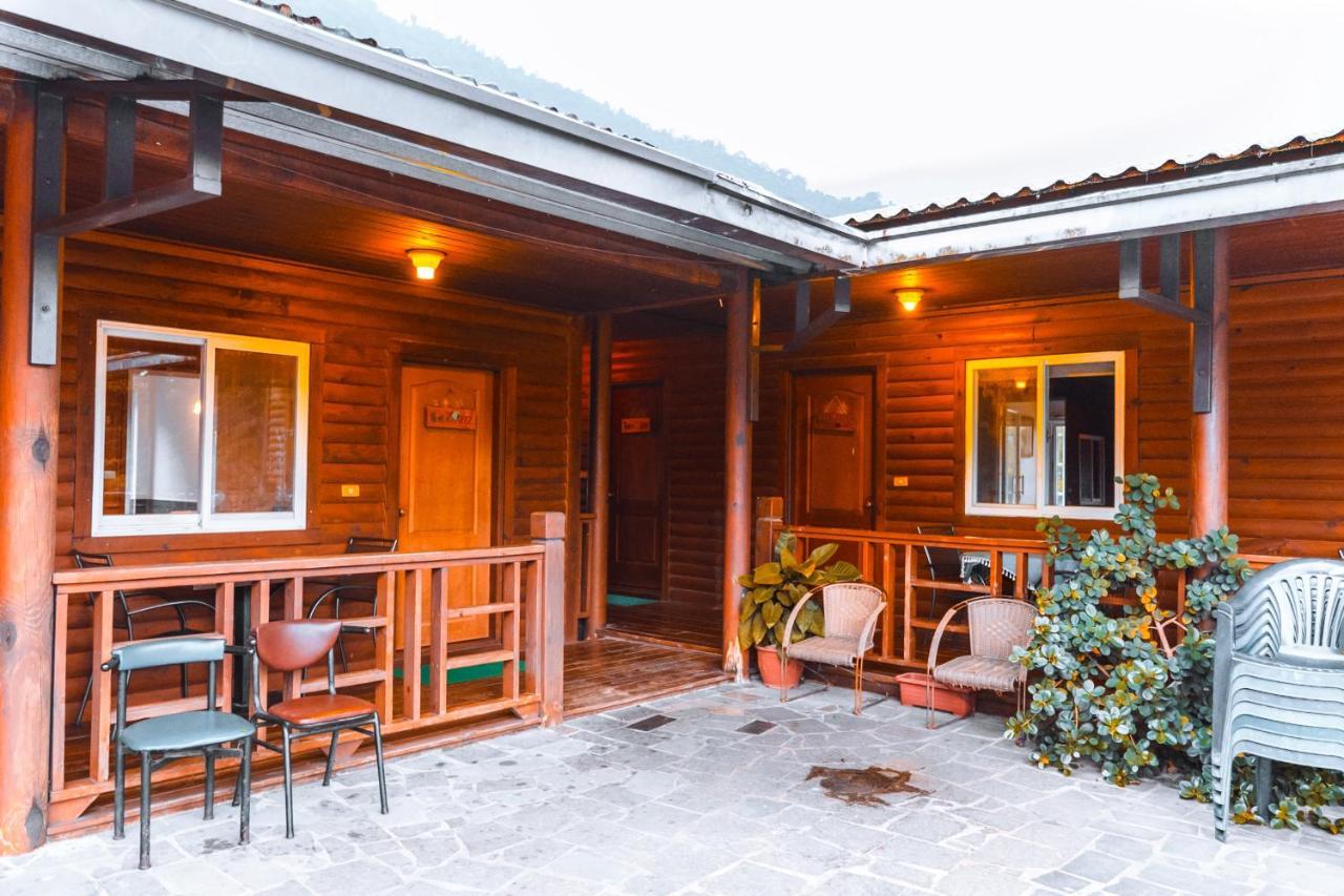 Cdr Hotspring Resort Liugui Extérieur photo