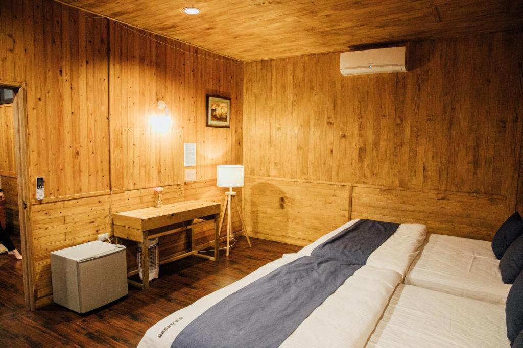 Cdr Hotspring Resort Liugui Extérieur photo