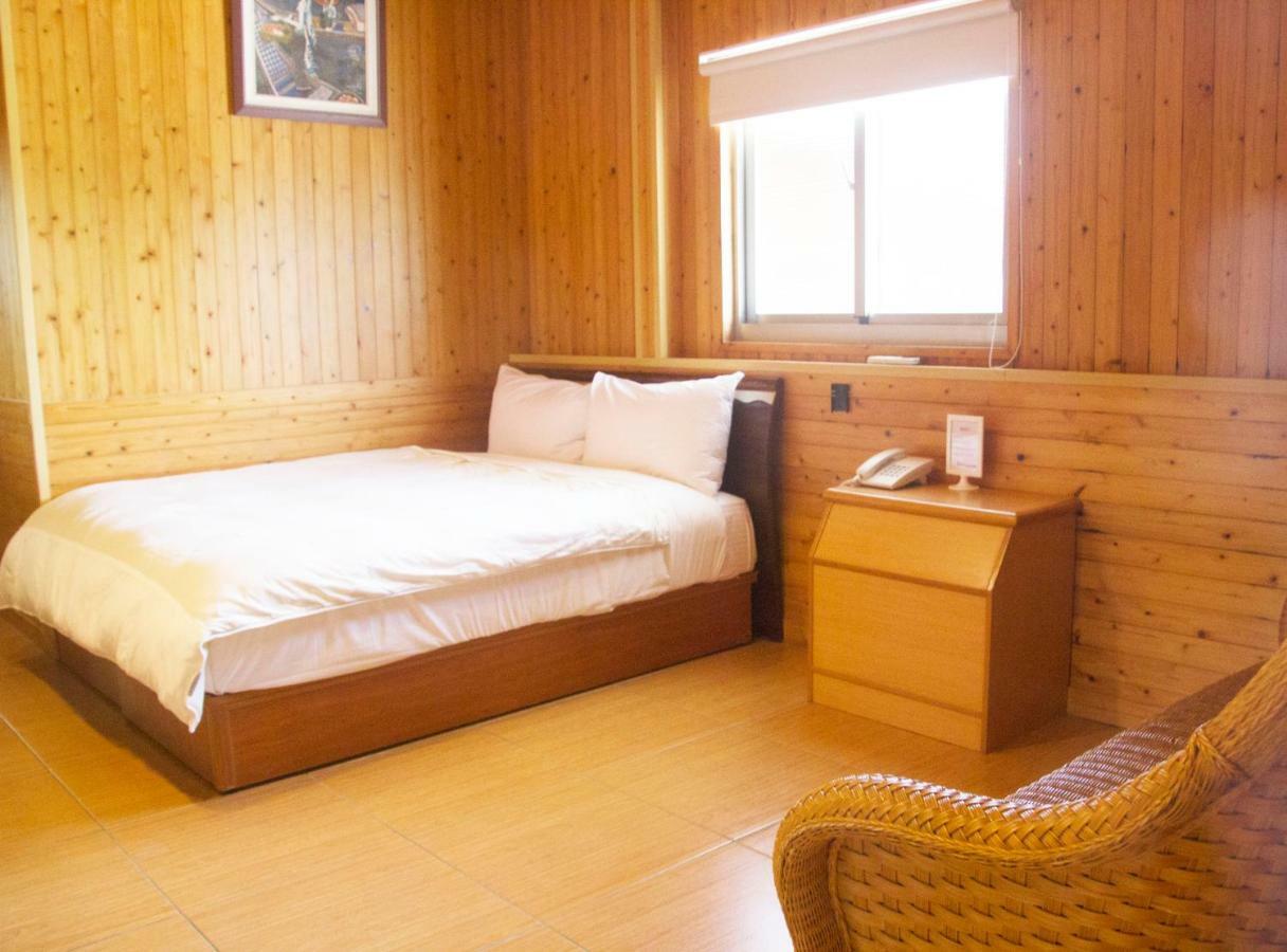 Cdr Hotspring Resort Liugui Extérieur photo
